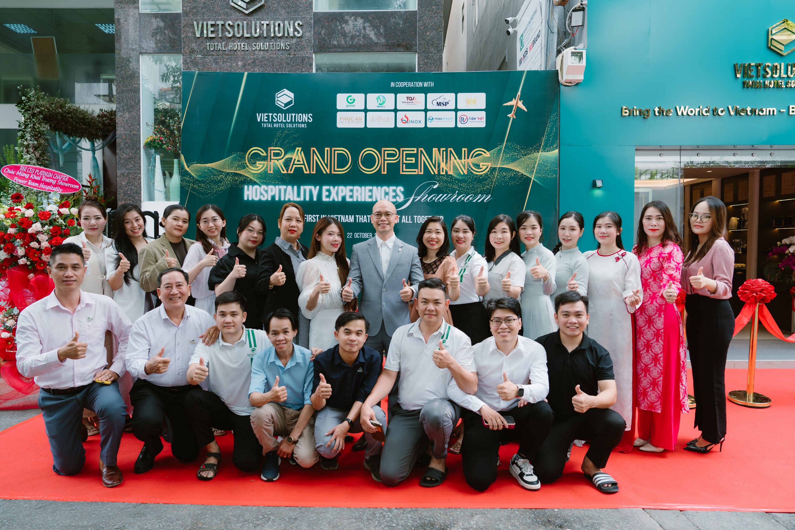 GRAND OPENING HOSPITALITY EXPERIENCES SHOWROOM